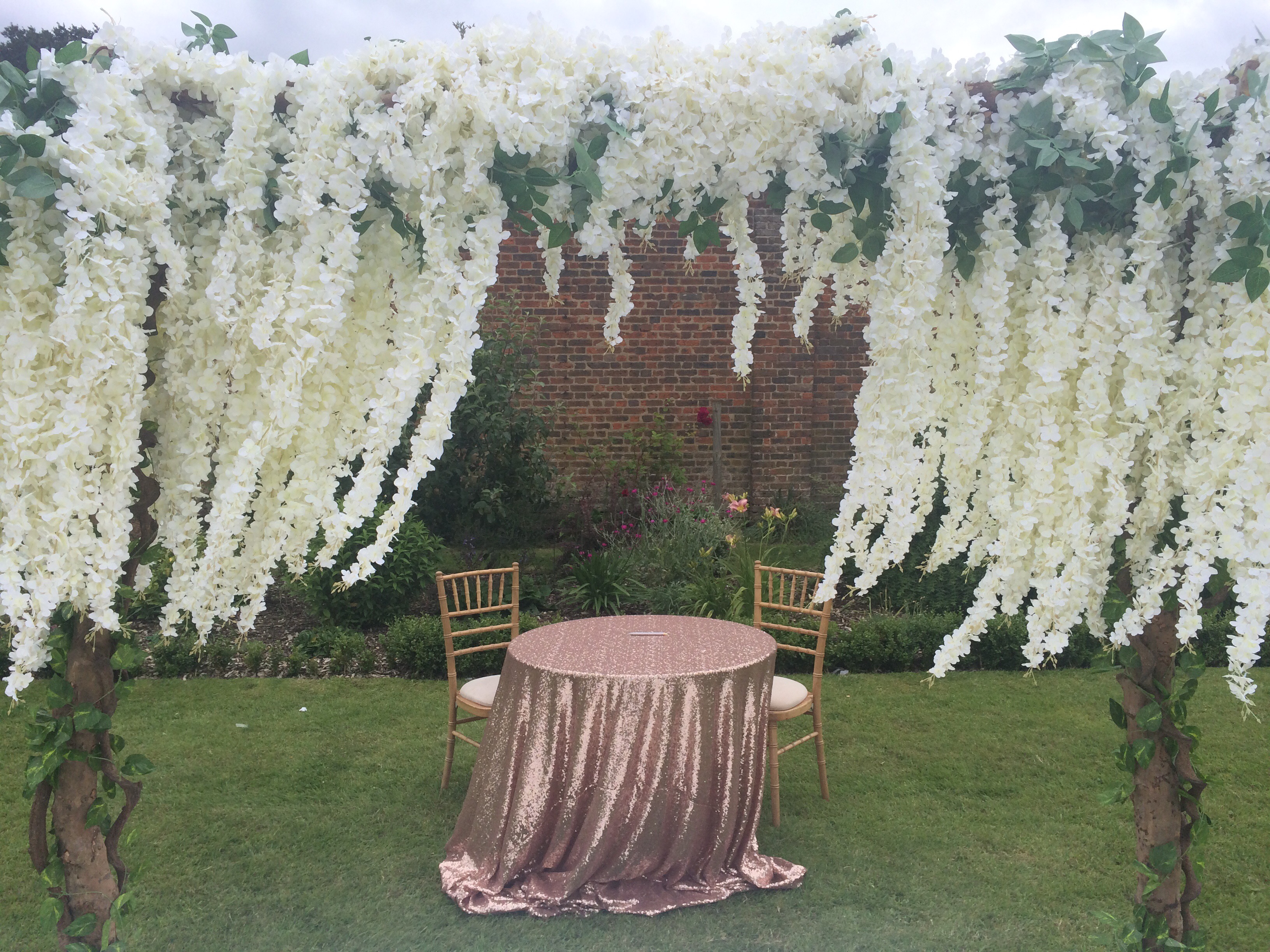 Samantha Kelsie celebrant wedding ceremony luton hoo walled gardens