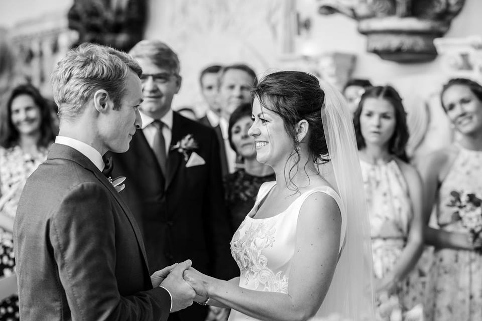 Celebrant for Wedding Ceremony at Aynhoe House - unique venue - Jessica Raphael Photography